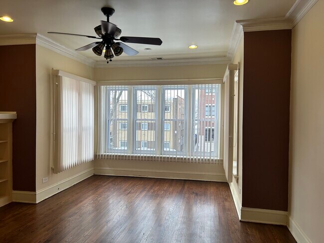 Living Room - 7229 N Bell Ave