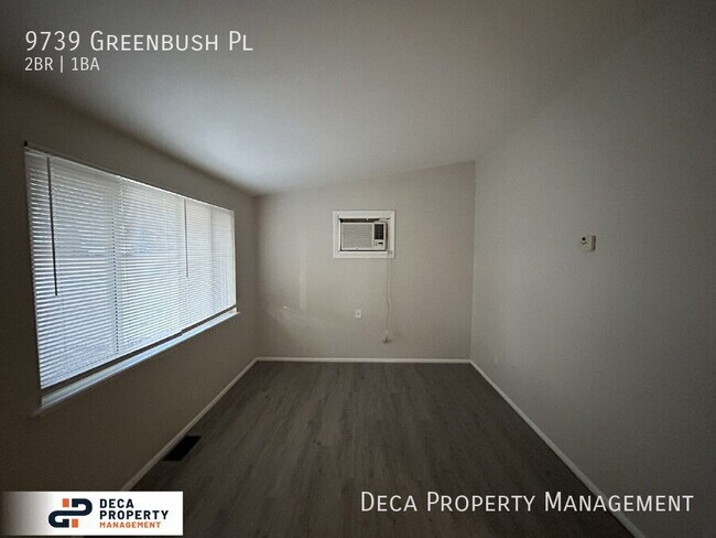 Building Photo - 9739 Greenbush Pl