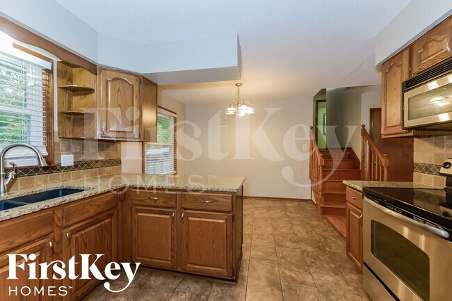 Foto del edificio - 6800 N Walrond Ave