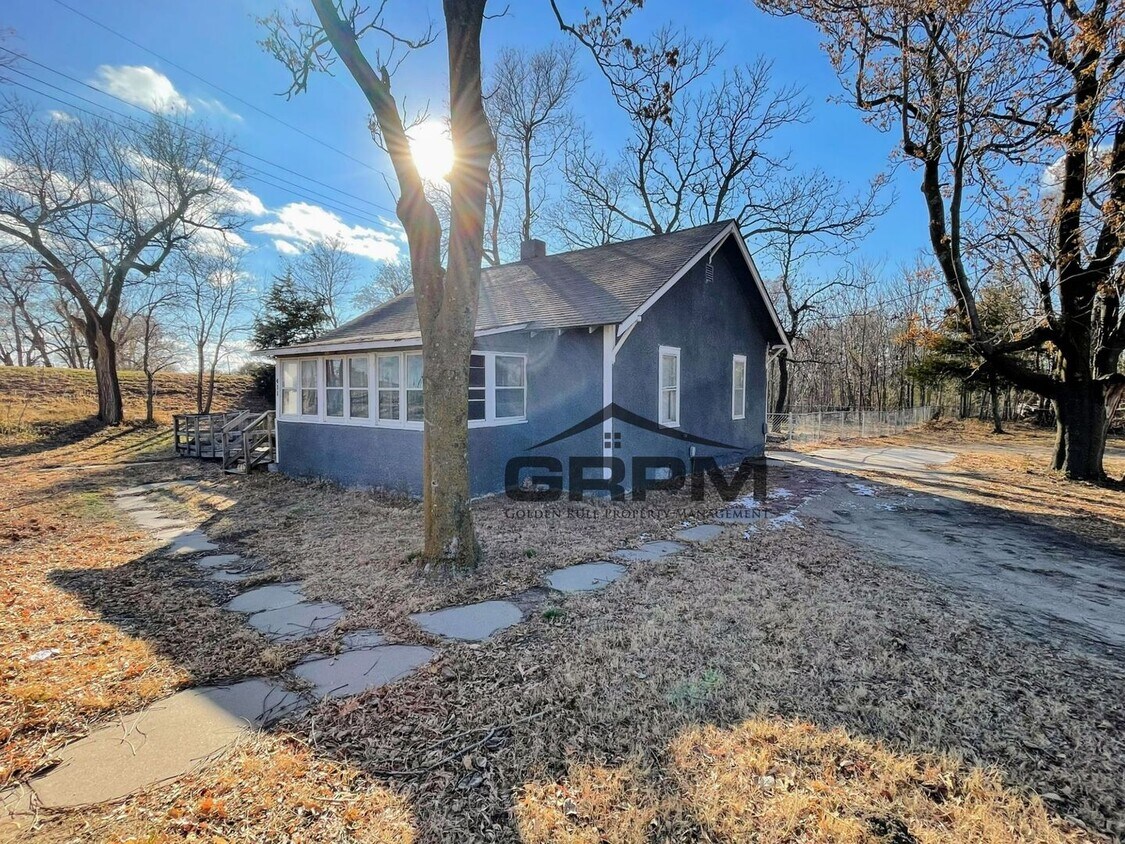 Primary Photo - 2 Bedroom 1 Bathroom Bungalow