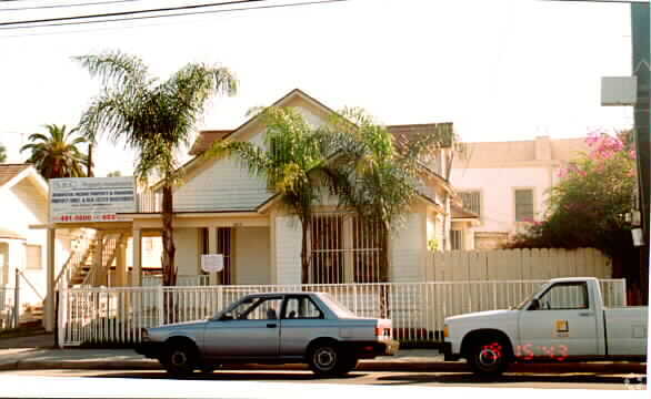 Foto del edificio - 1820 E 7th St