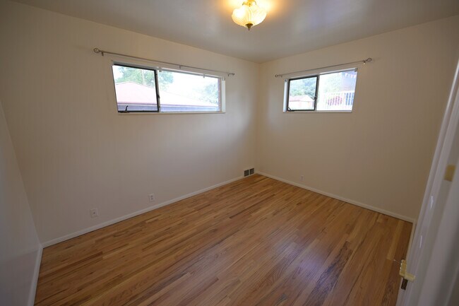 Dormitorio 1 - 1829 E Severn Dr