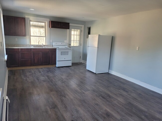 Foto del edificio - 2 Center St