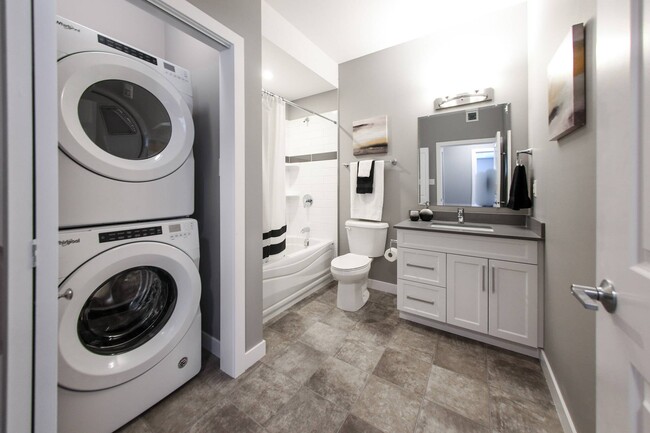 Bathroom w/ In-Suite Laundry - The Edison