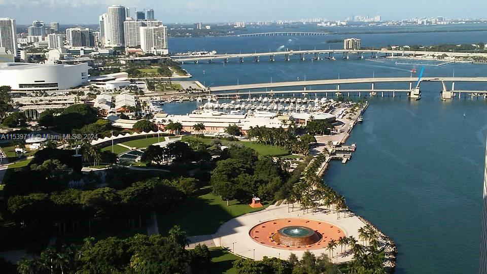 Primary Photo - 325 S Biscayne Blvd
