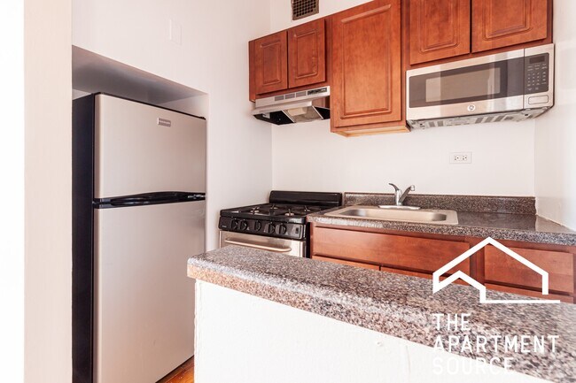 Foto del edificio - 948 W Cuyler Ave