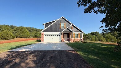 Building Photo - 17441 Lantana Loop