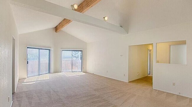 Building Photo - 500 Tolson Ln