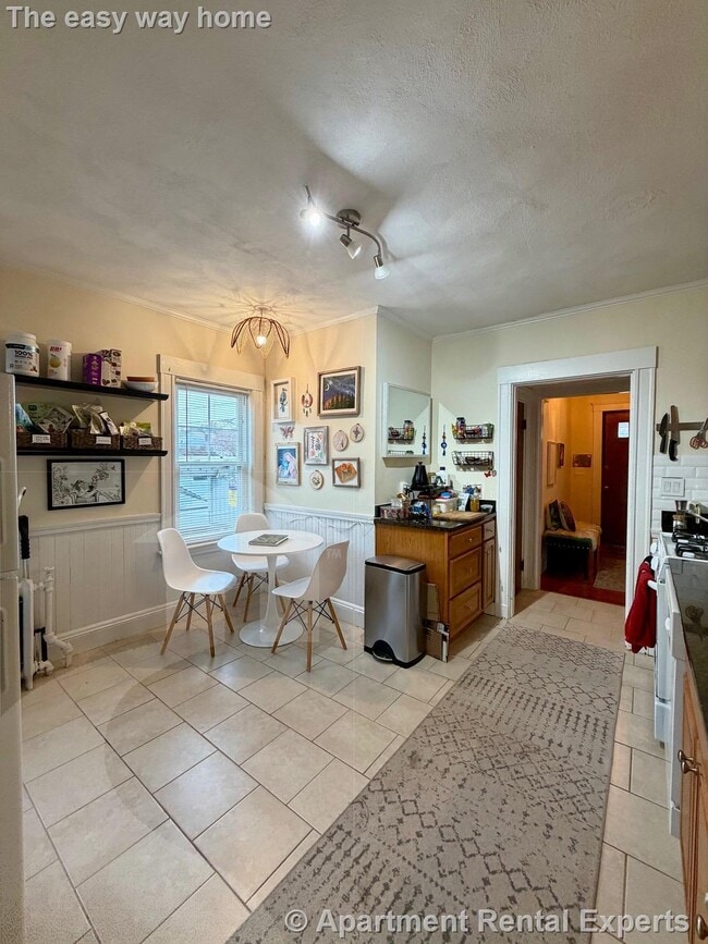 Photo - 134 N Union St Apartment