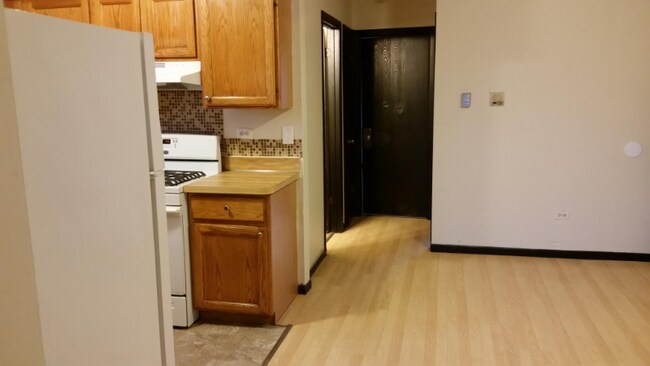 Foto del edificio - 7718 Wildwood Ct