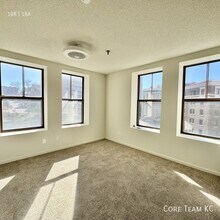 Building Photo - 235 Ward Pkwy