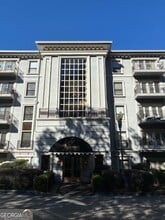 Building Photo - 3201 Lenox Rd NE