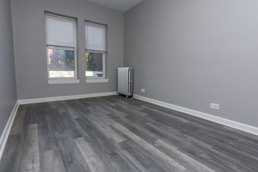 Primary Photo - 2 bedroom in Chicago IL 60649