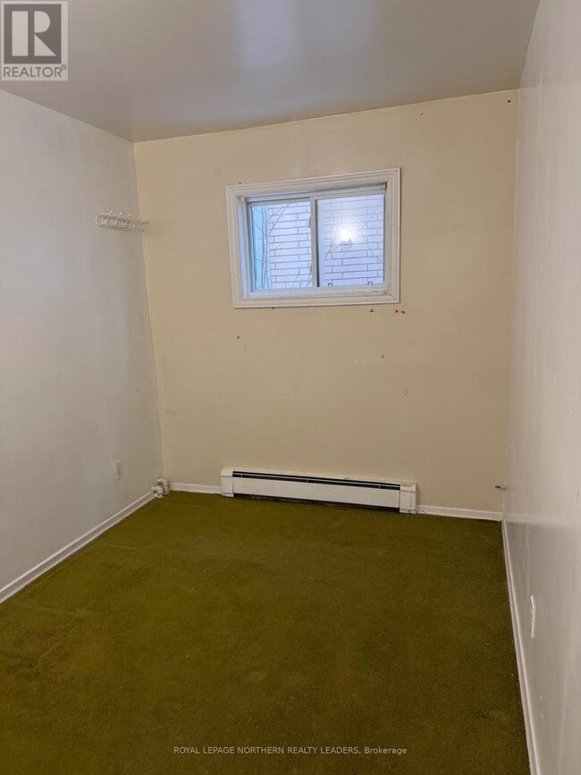 Photo du bâtiment - 85 Croatia Ave