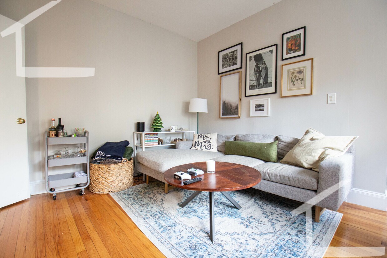 Foto principal - 370 Chestnut Hill Ave