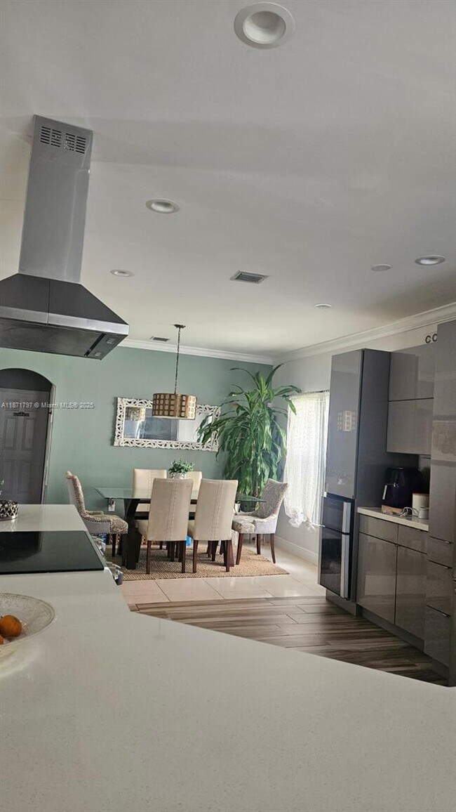 Foto del edificio - 1349 NW 192nd Terrace