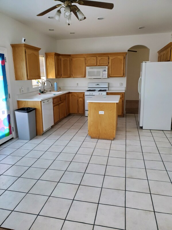 1913 Meritt Ln, Gallup, NM 87301 House Rental in Gallup, NM