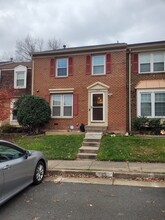 Building Photo - 7415 Fountain Head Dr