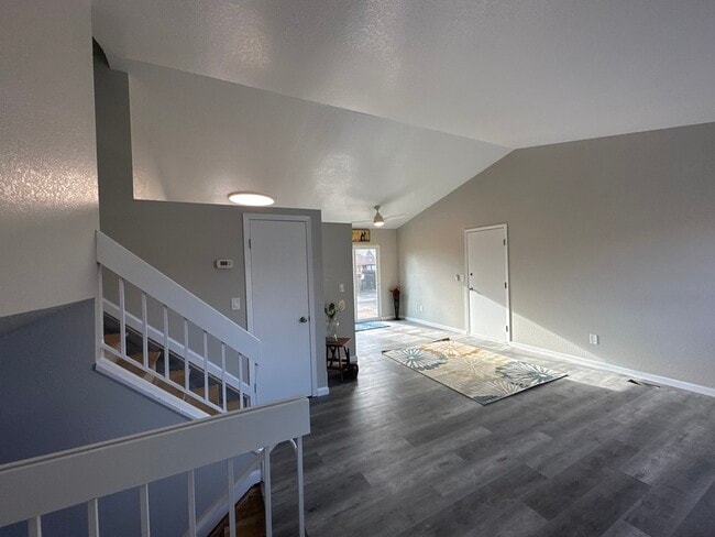 Building Photo - 2150 Eddington Way