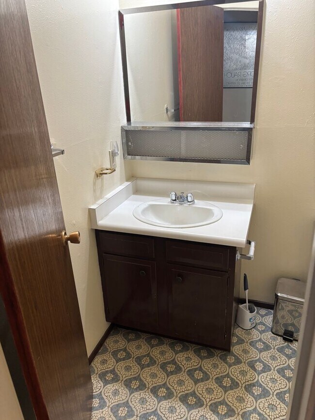 Foto del edificio - Furnished studio in Kings Run available now!