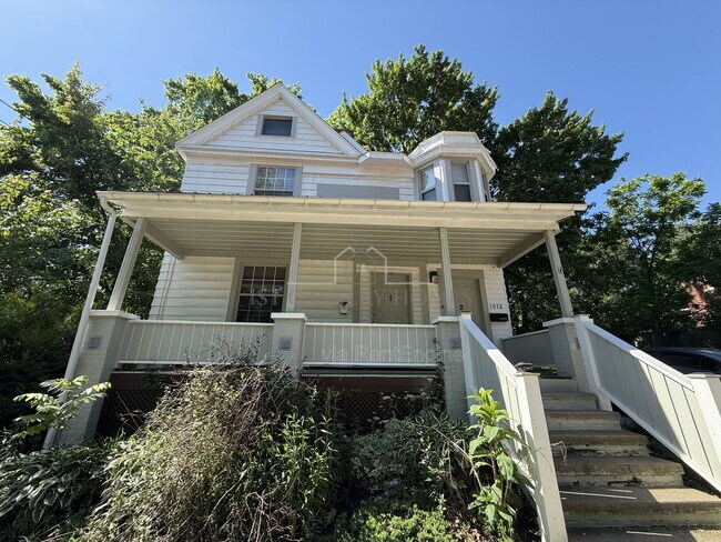 Building Photo - 1076 Ackley St