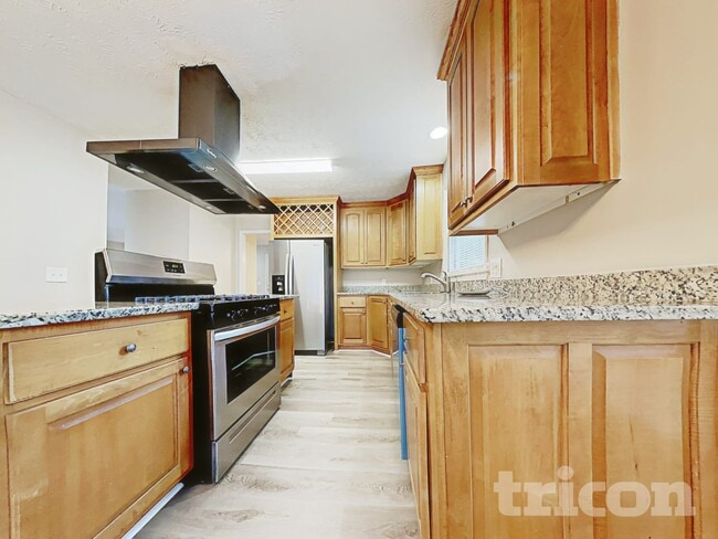 Foto del edificio - 546 Candlewick Ln NW