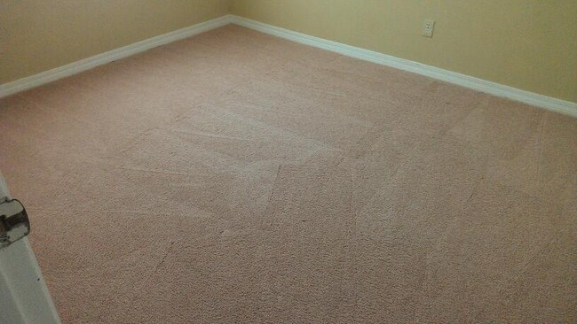 Building Photo - Great 2-Bedroom Unit in Fort Walton Beach-Near Bases!