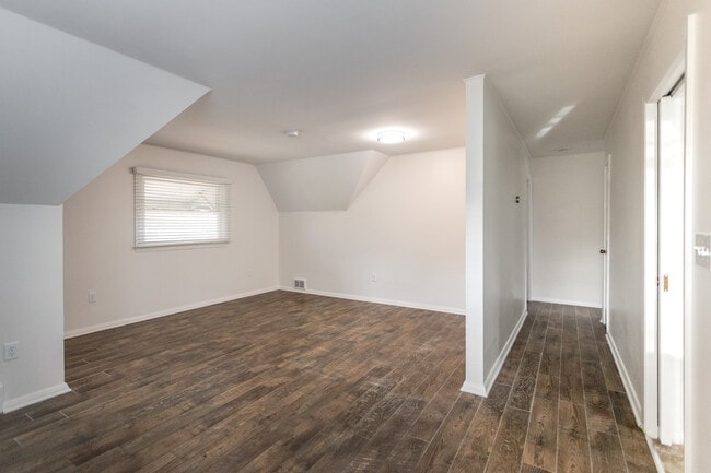 Foto del edificio - 440 Alter Rd