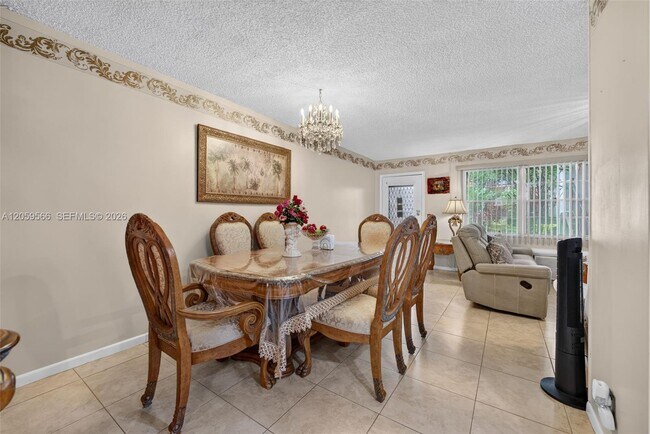 Foto del edificio - 13350 SW 1st St