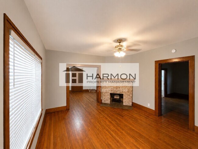 Foto del edificio - 4612 S Seneca St
