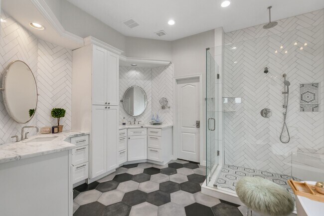 Foto del edificio - 2560 Costa Mesa Cir
