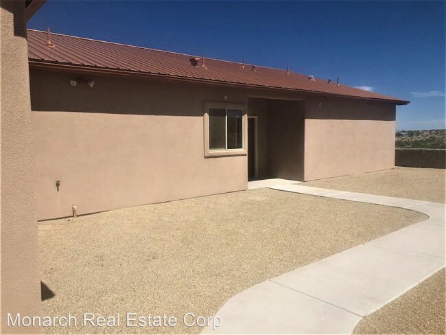 Foto del edificio - 3 br, 2 bath House - 5585 Red Wolf Rd