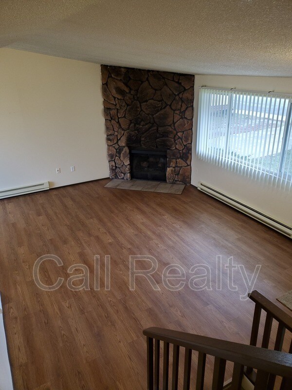 Foto del edificio - 14727 E 4th Ave