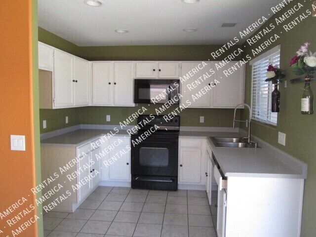 Foto del edificio - 3210 W Abraham Ln