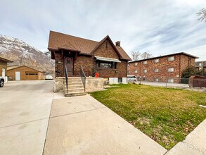 Building Photo - 632 N 300 E