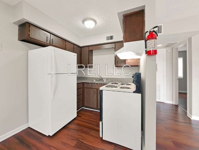 Photo - 160 West Blue Lick Road Apartment
