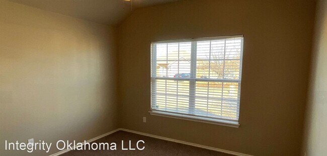 Foto del edificio - 3 br, 2 bath House - 602 W. Shadow Ridge Way