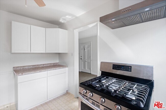 Foto del edificio - 3493 Meier St