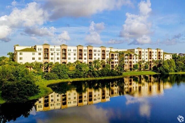 Vizcaya Lakes