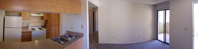 Building Photo - Puesta del Sol Apartments