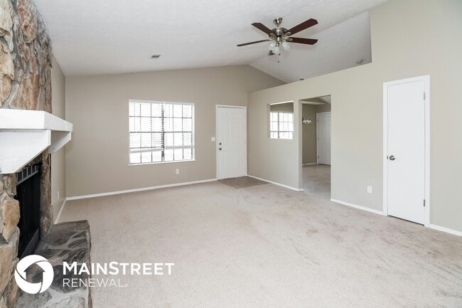 Foto del edificio - 5660 Pine Meadows Ct