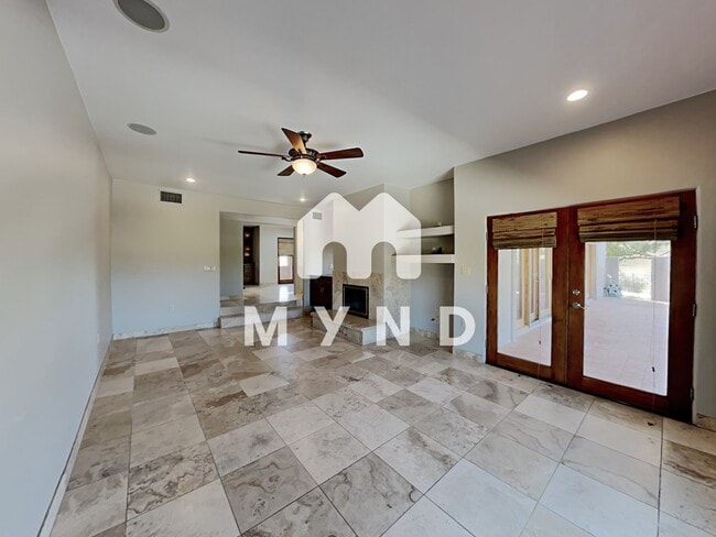 Building Photo - 5727 N Paseo Ventoso