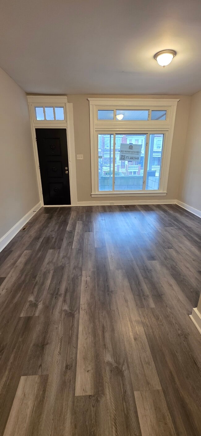 Foto del edificio - 2917 Winchester St