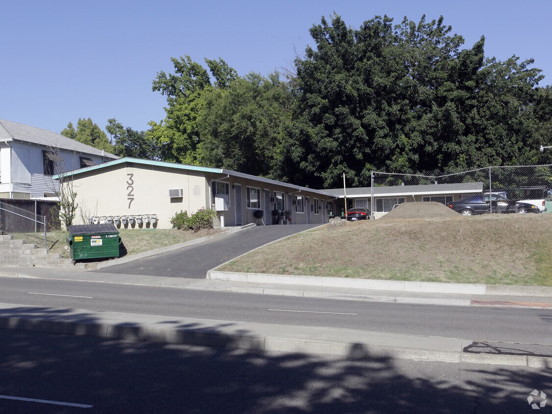 Foto principal - 327 5th St