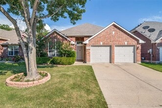 Building Photo - 9610 Glenshee Dr