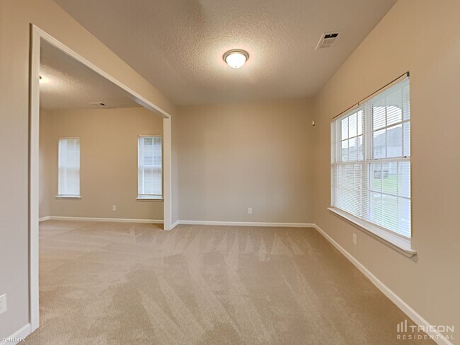 Building Photo - 2623 Brookgate Crossing