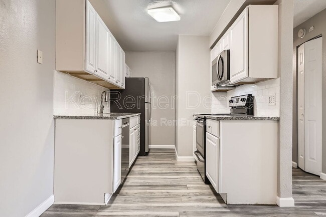 Foto del edificio - 16359 W 10th Ave
