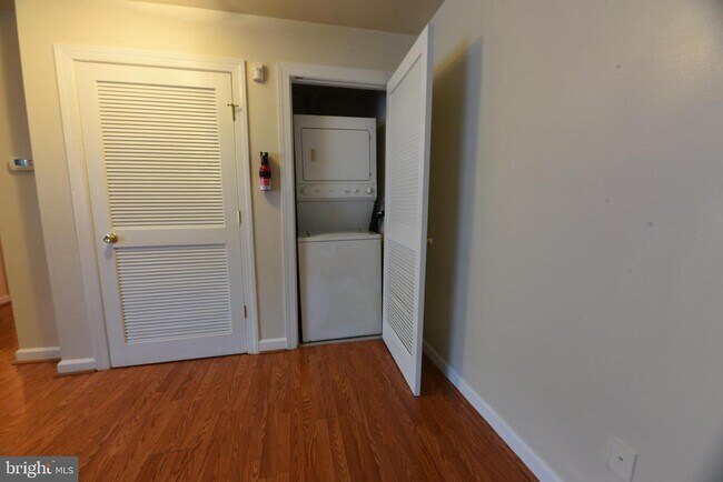 Foto del edificio - 709 Brandywine St SE