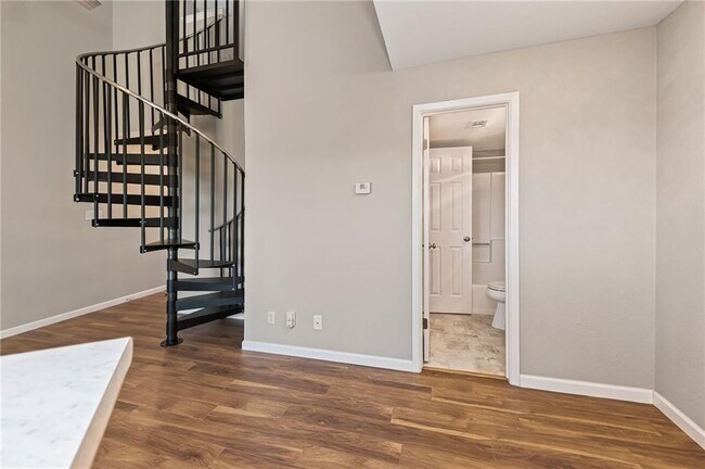 Building Photo - 2500 Burleson Rd
