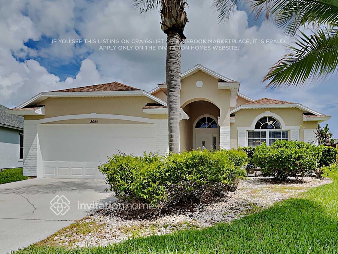 Foto principal - 2653 Vining St